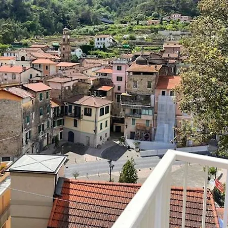 Con Grandi Terrazze Private E Posto Auto - Ca Pie' Apartman
